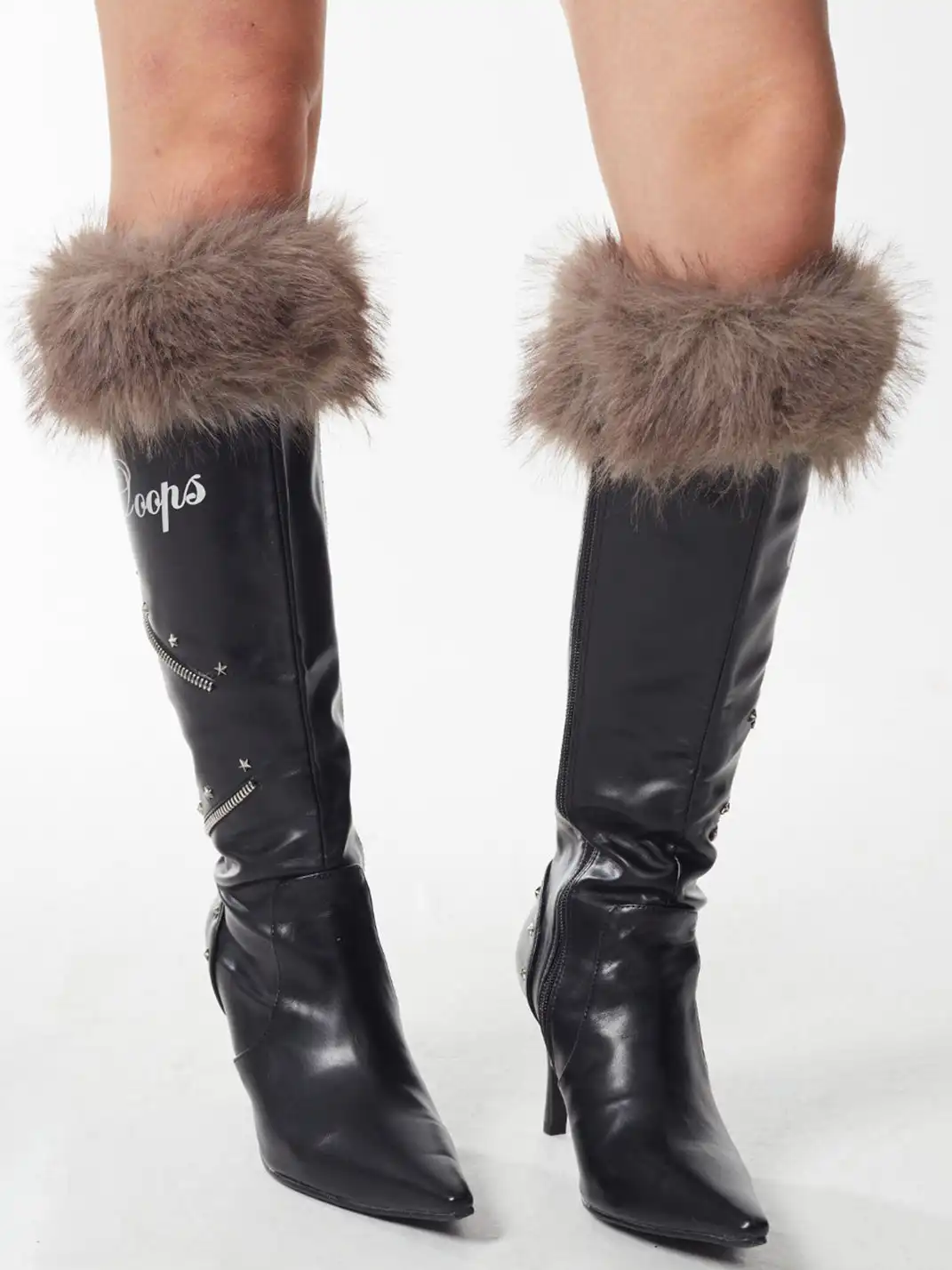 Ooops333 | Plush Pointed-Toe High-Heeled Boots