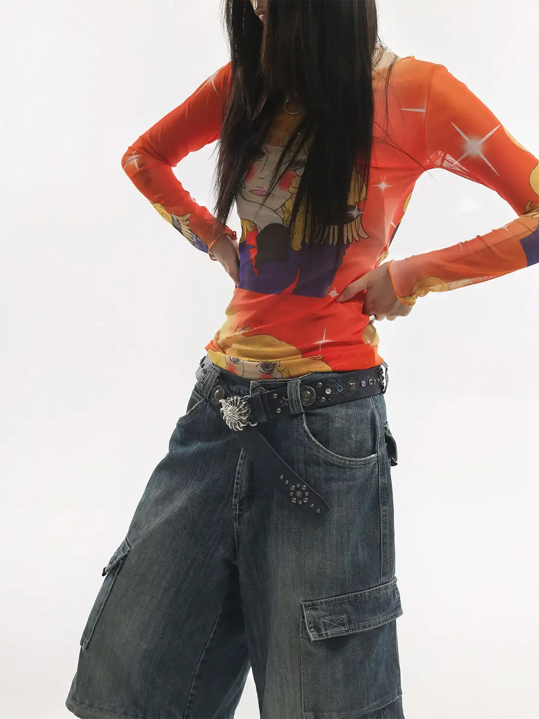 LIMBOWEB | Conch-Shaped Rhinestone Rivet Belt