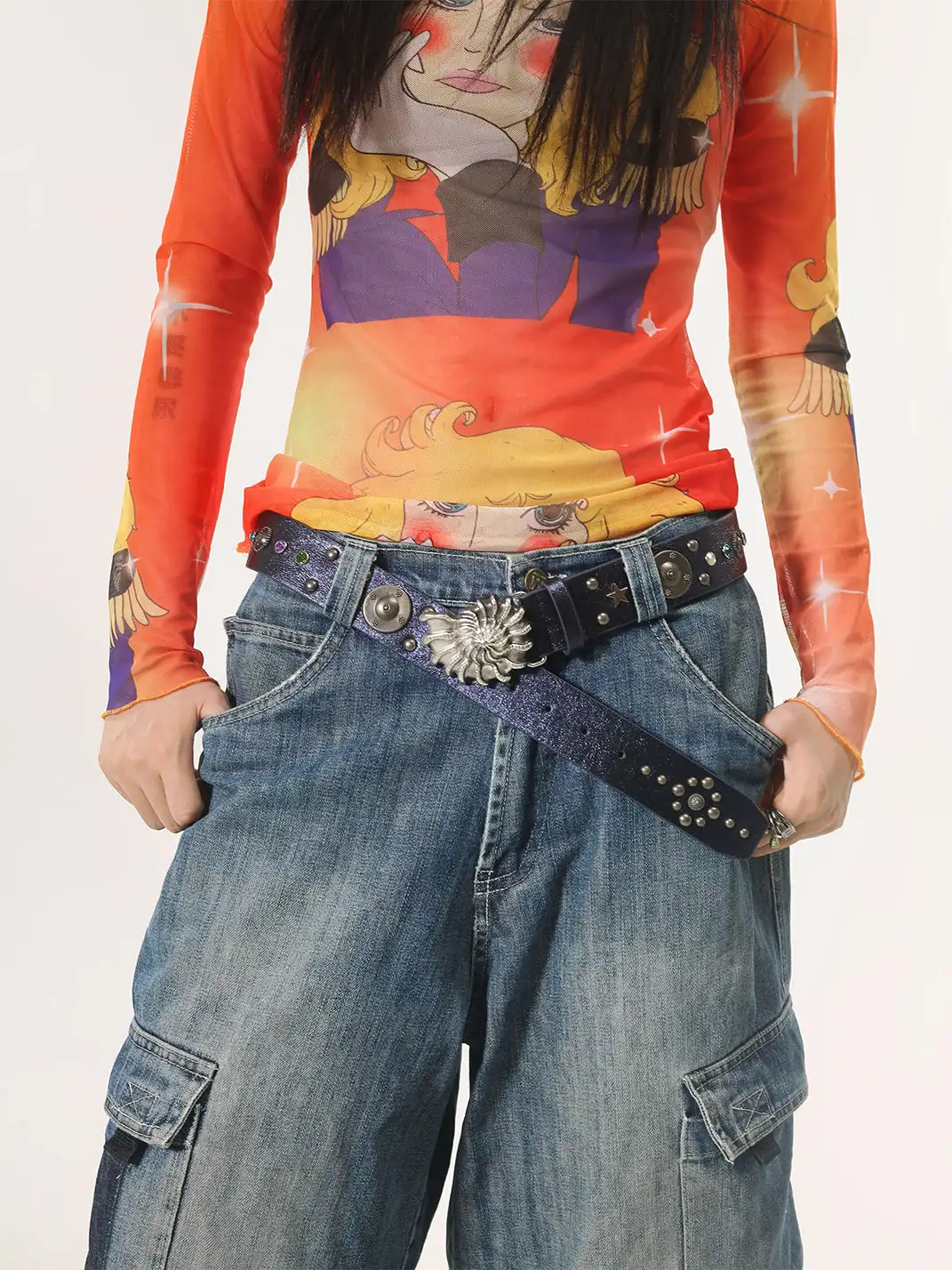 LIMBOWEB | Conch-Shaped Rhinestone Rivet Belt