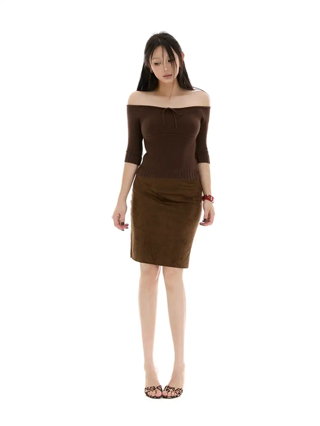 itsdinn | Low-Waisted One-Piece Suede Midi Skirt