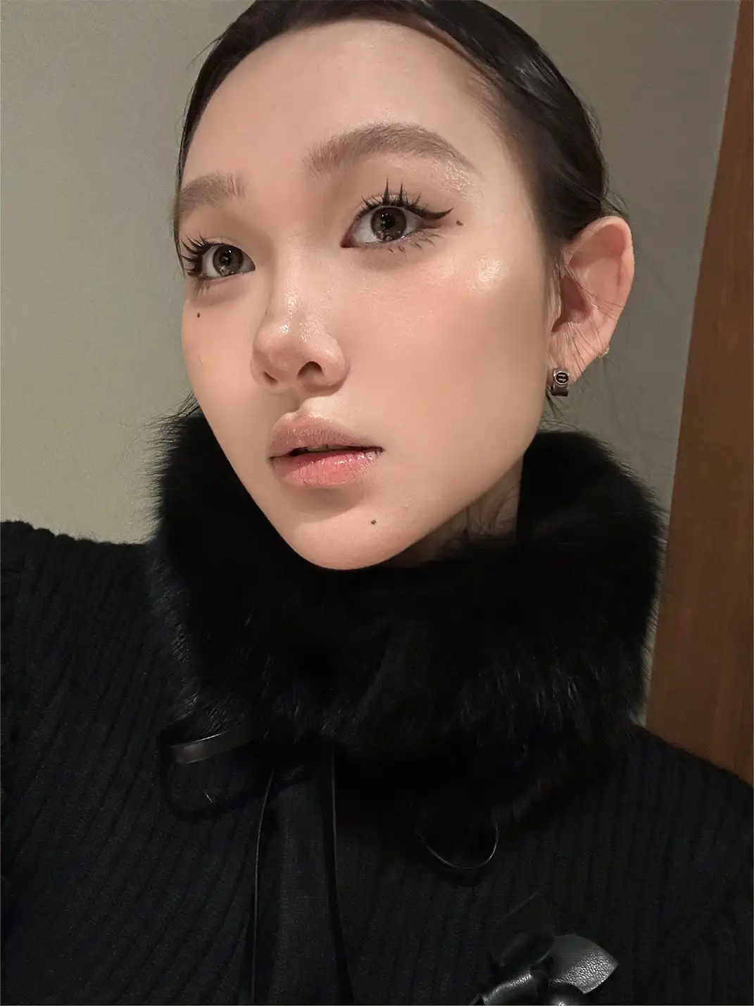 itsdinn | Raccoon Fur Scarf