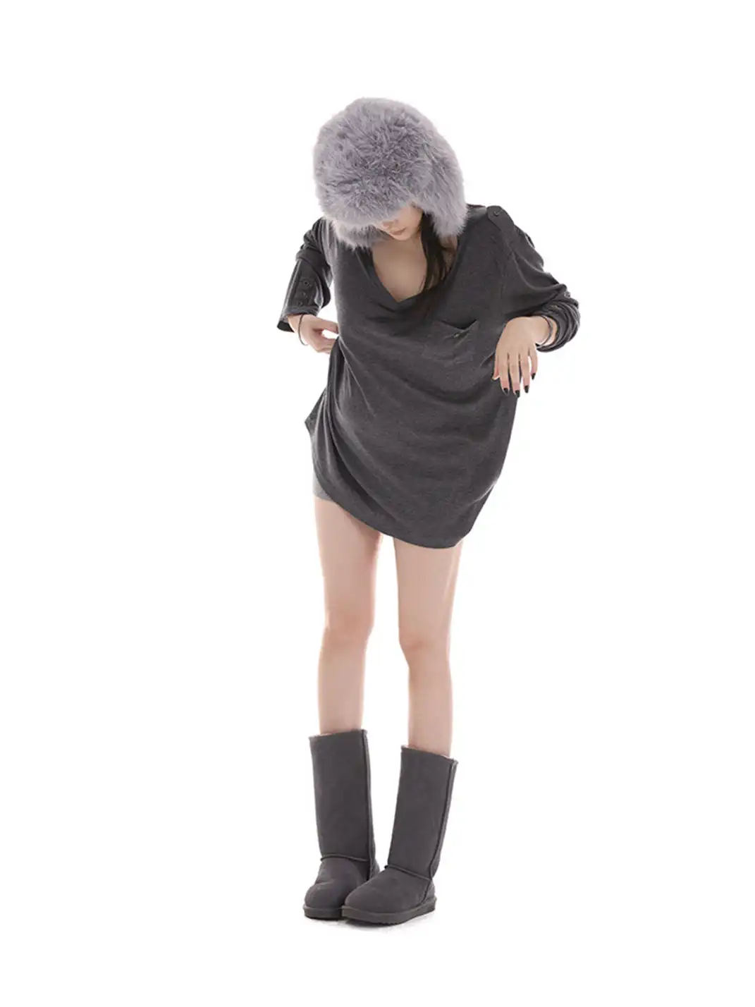 itsdinn | V-Neck Lightweight Long-Sleeved Top