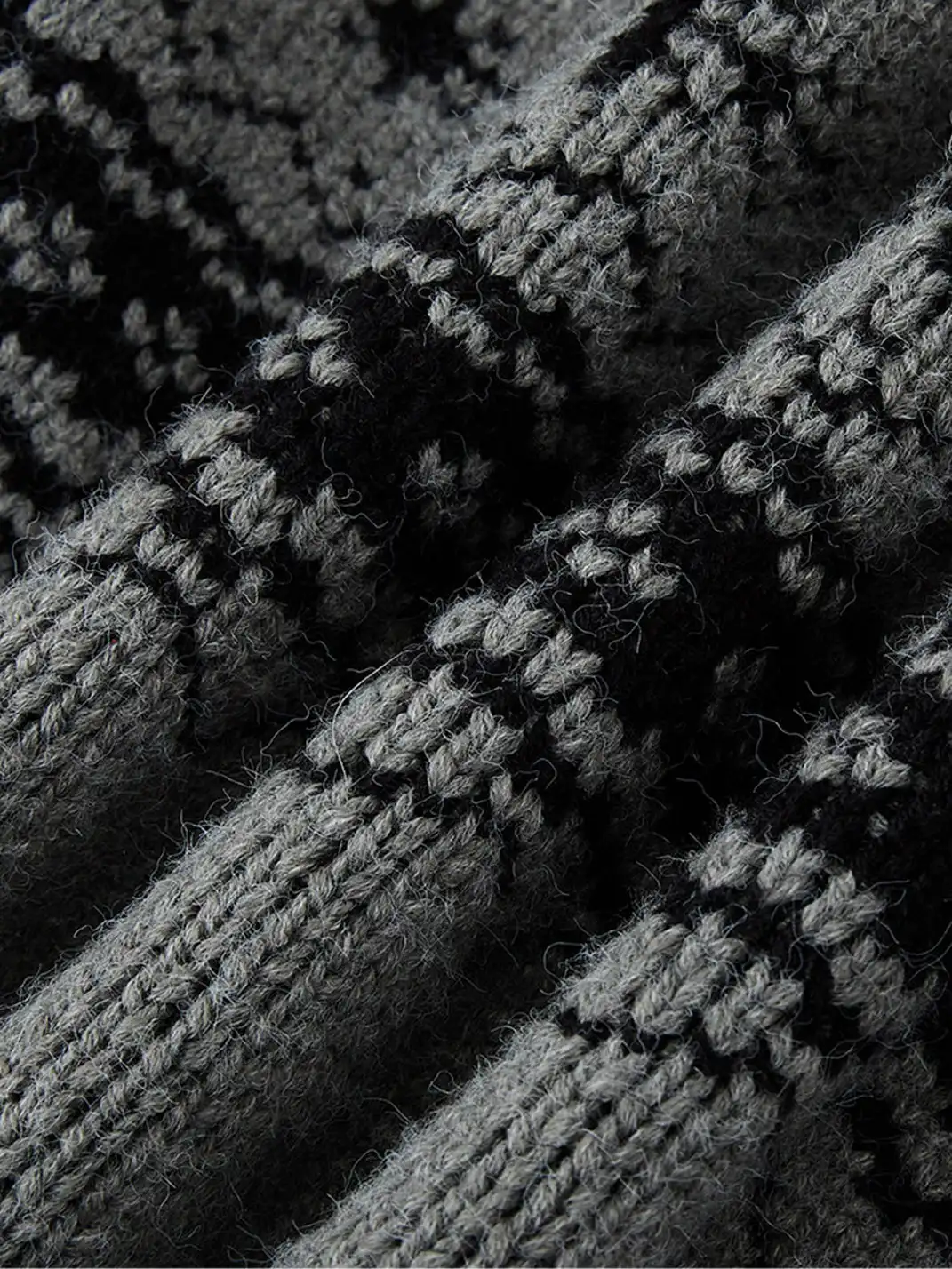 itsdinn | Thick Fair Isle Sweater