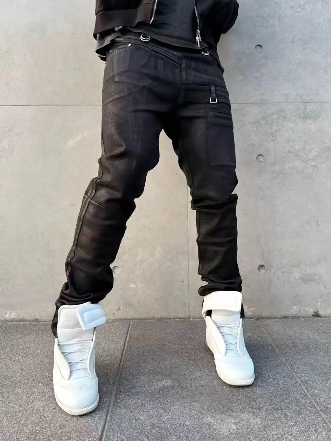 Disark | Irregularly Structured Waxed Jeans