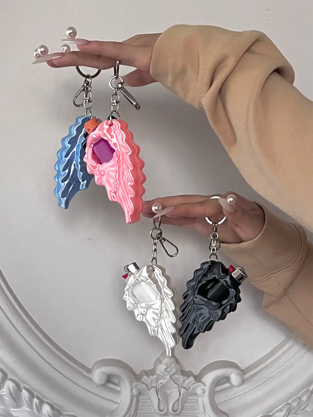 HSUX OFFICIAL | Winged Lighter Case Keychain