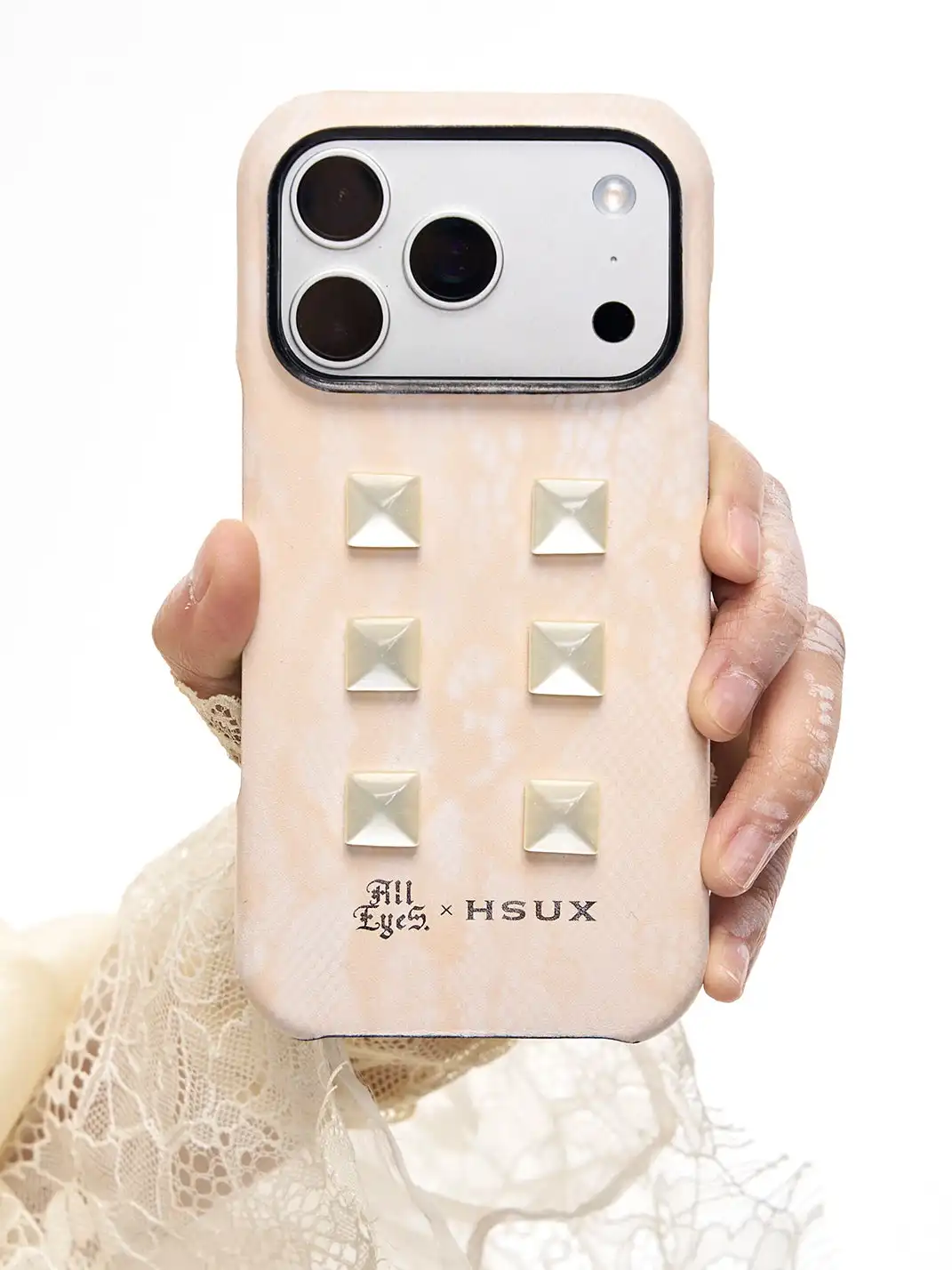 HSUX OFFICIAL | Rivet Print Phone Case
