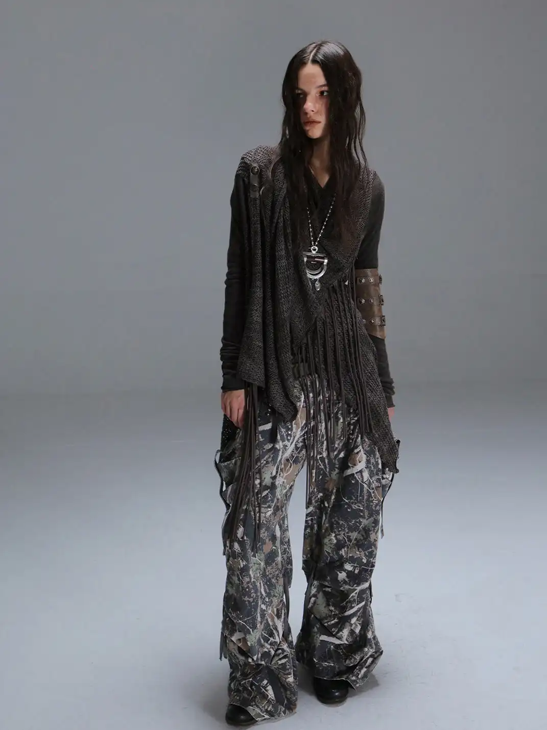 DoublePunch | Low-Rise Straight-Leg Wide-Leg Cargo Pants With Pockets
