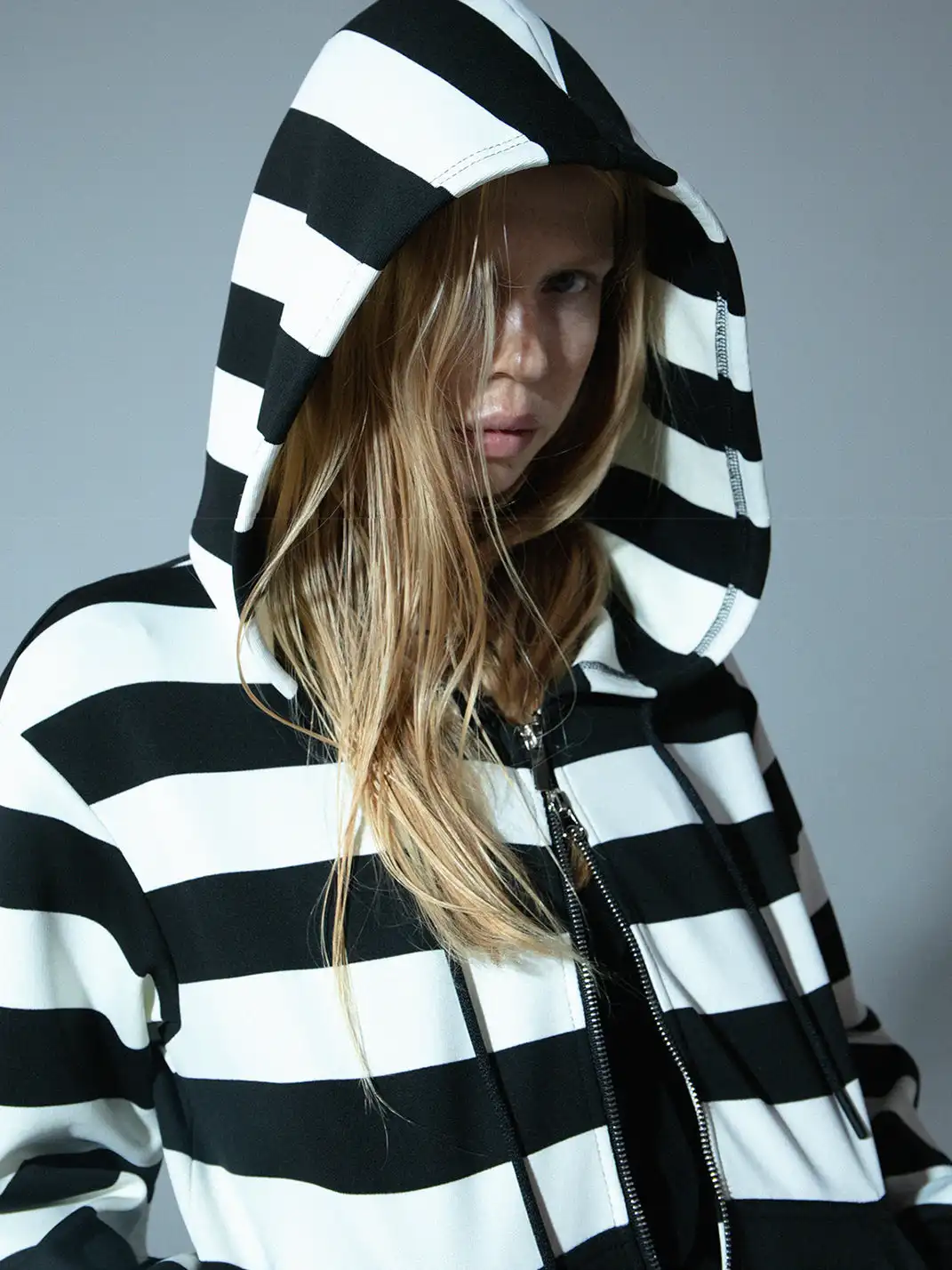 DoublePunch | Color-Blocked Striped Zip-Up Hoodie