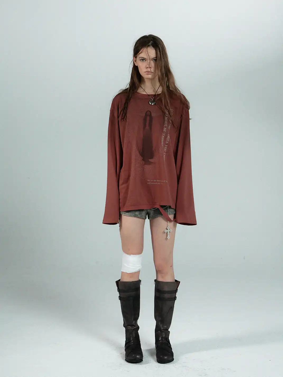 DoublePunch | Crew Neck Printed Long-Sleeved T-Shirt