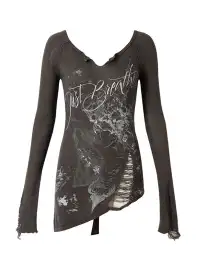 NO ROMANCE | Printed Distressed Slim-Fit V-Neck Long-Sleeved Knit Top