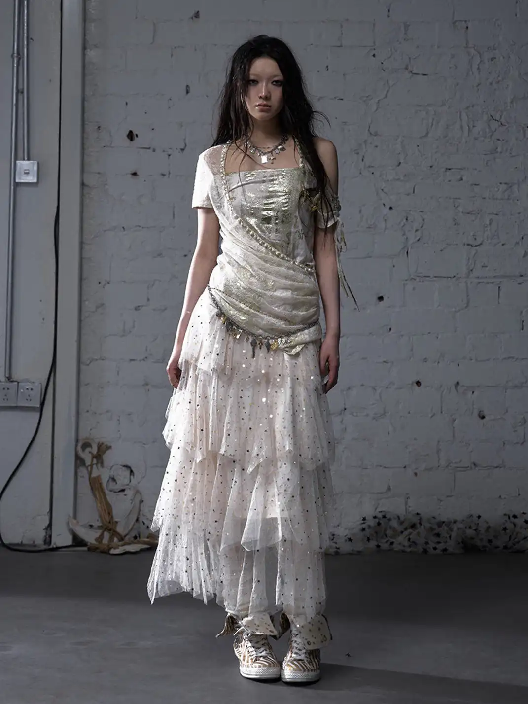 NO ROMANCE | Star-Patterned Multi-Layered Mesh Skirt