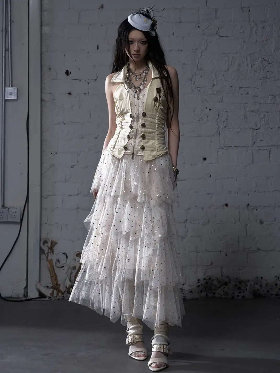 NO ROMANCE | Star-Patterned Multi-Layered Mesh Skirt