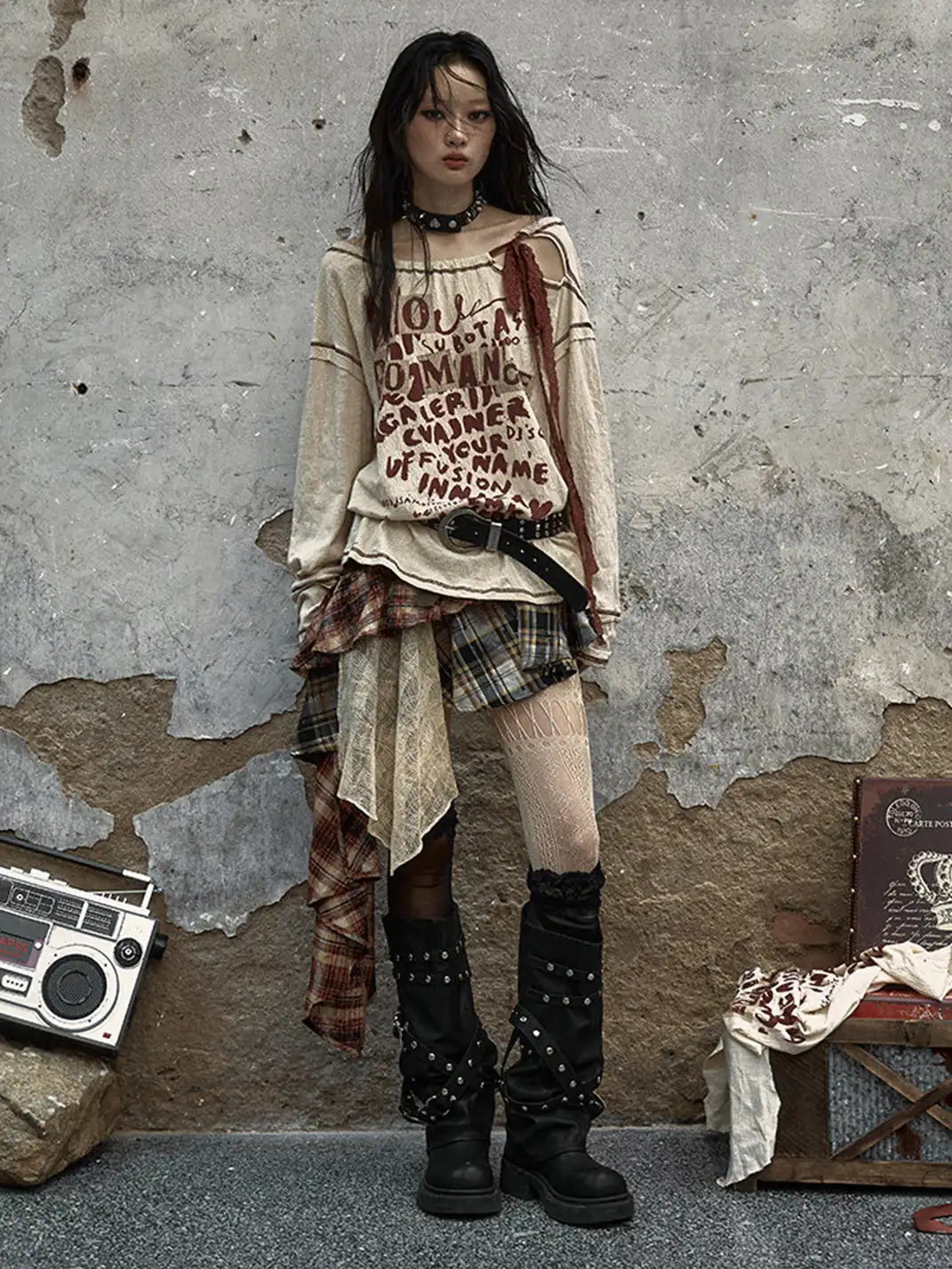 NO ROMANCE | Lace-up Printed Long-Sleeved Top