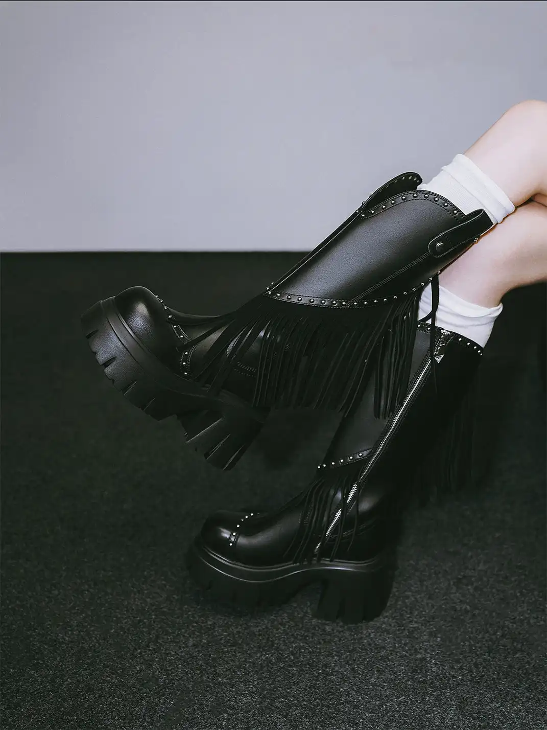 FYSPR | Tassel Studded Western Boots-Black