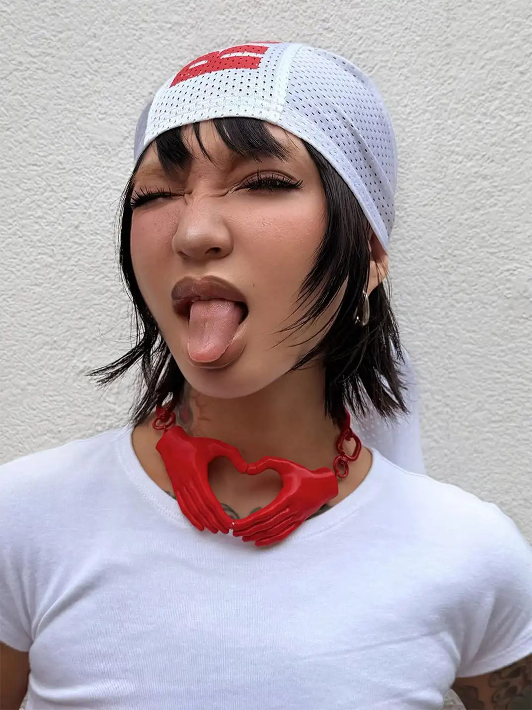 USIC | Magnetic Heart-Shaped Creative Necklace