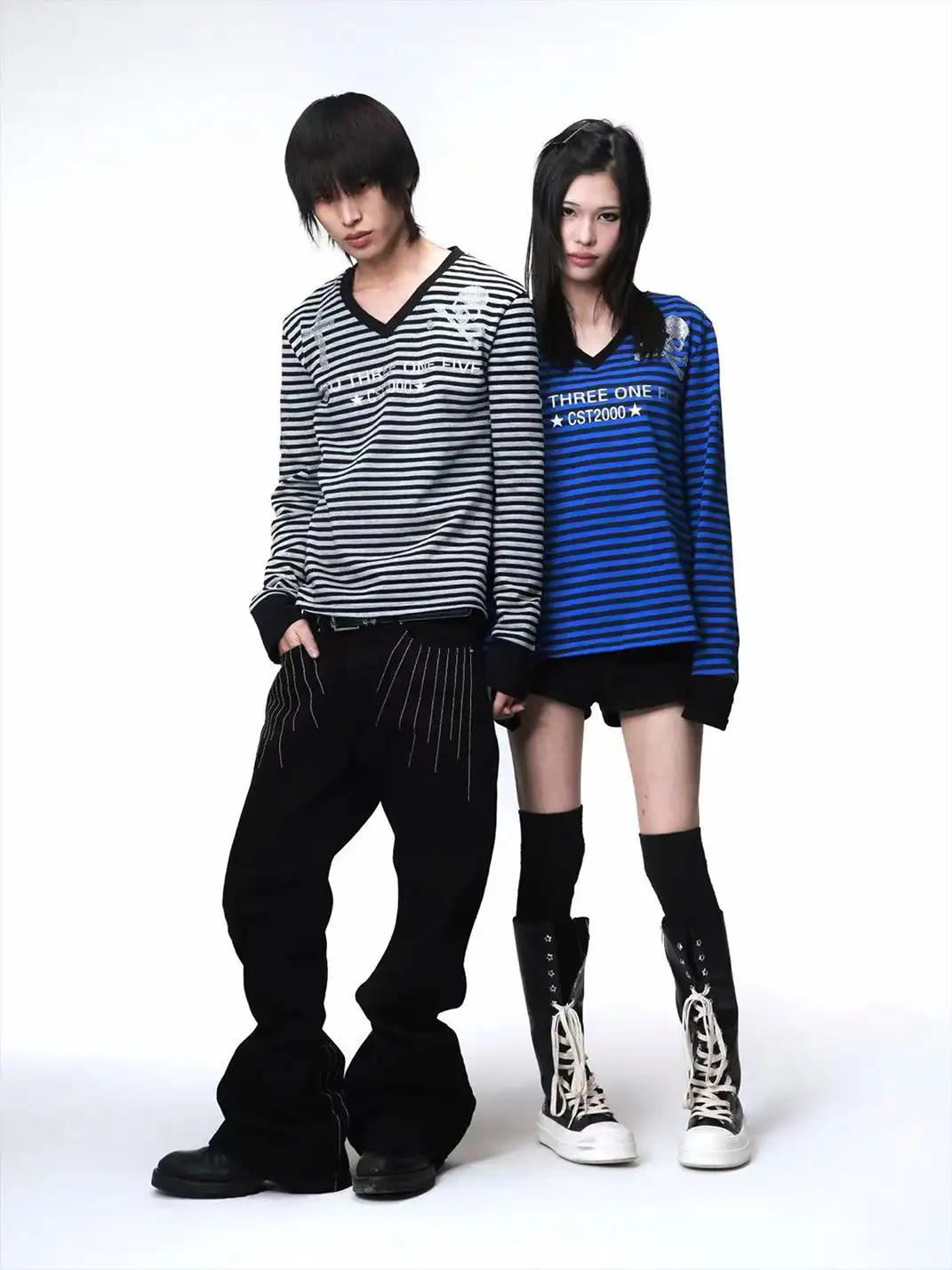 DETW | Striped V-Neck Skull Rhinestone Long-Sleeved Top
