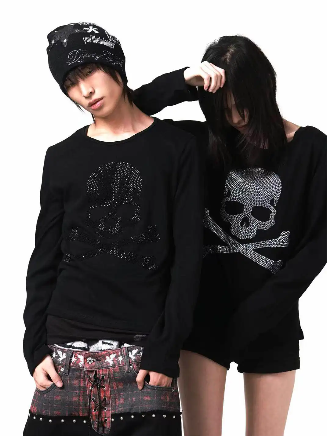 DETW | Rhinestone Skull Crew Neck Long Sleeve