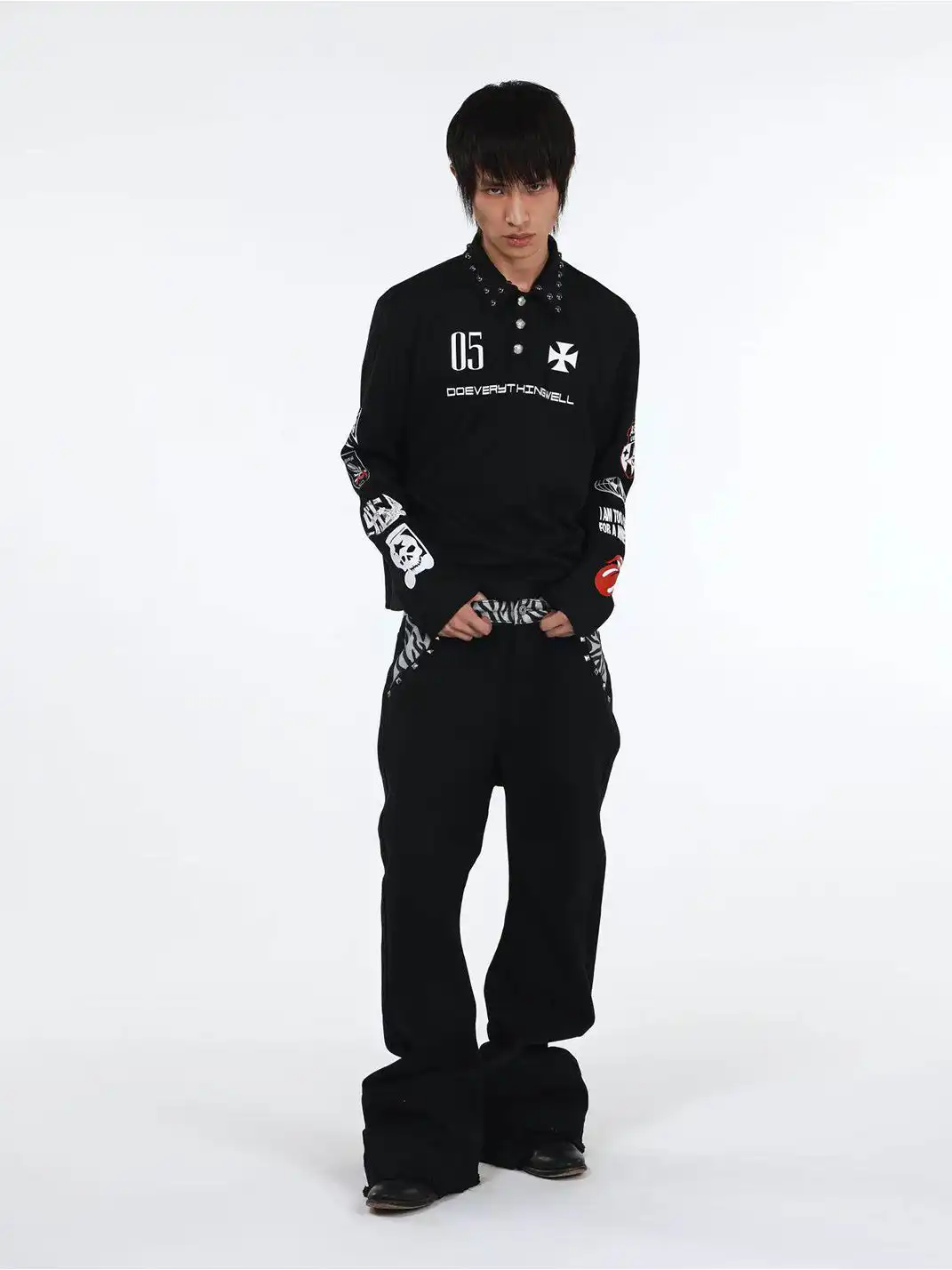 DETW | Retro Print Studded Long-Sleeve Polo Shirt