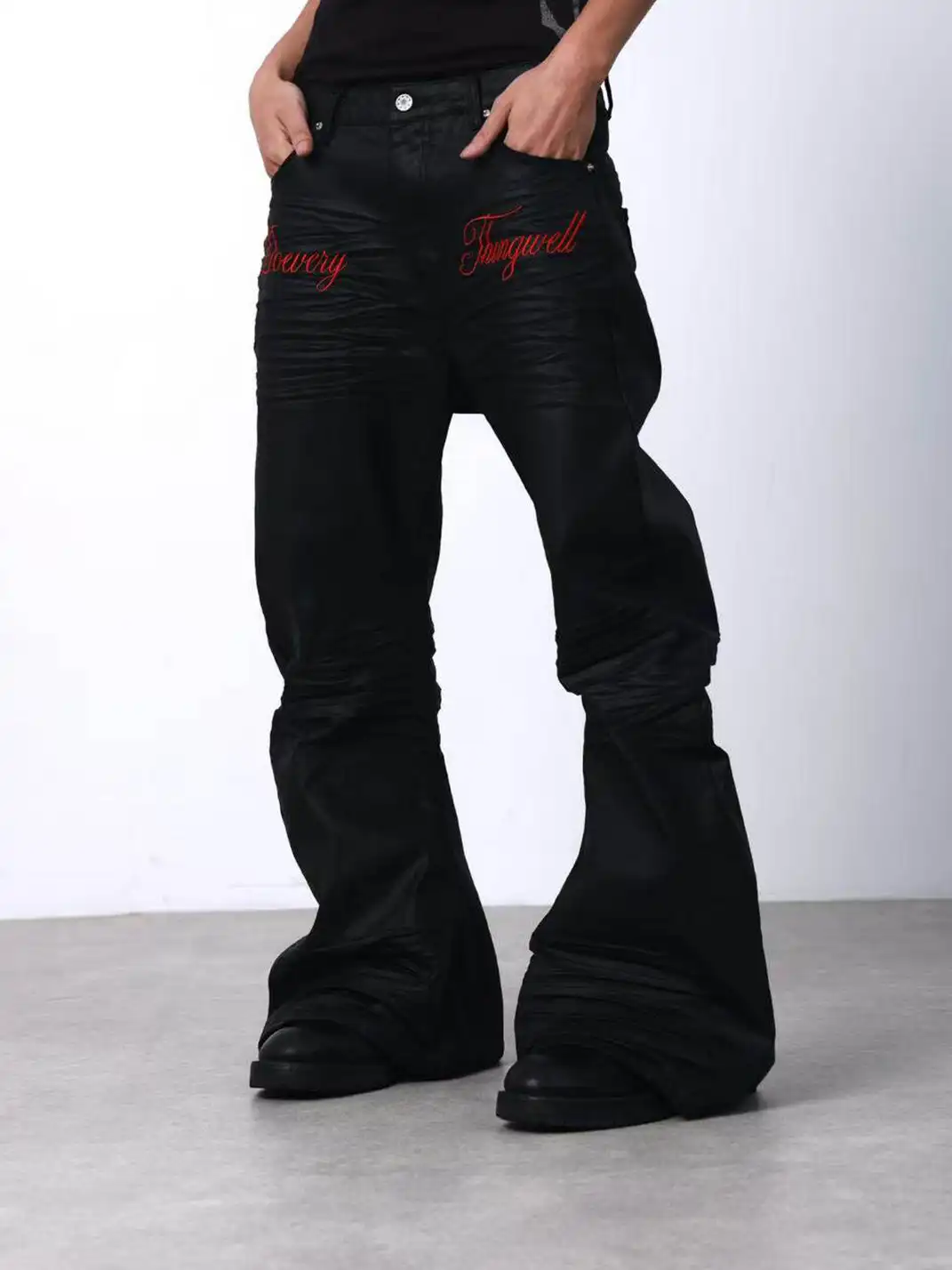 DETW | Waxed 3D Pleated Coated Flared Jeans