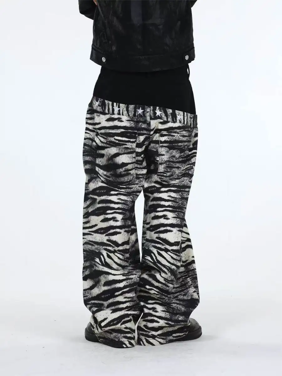 DETW | Zebra-Print Slanted Waist Jeans - 4