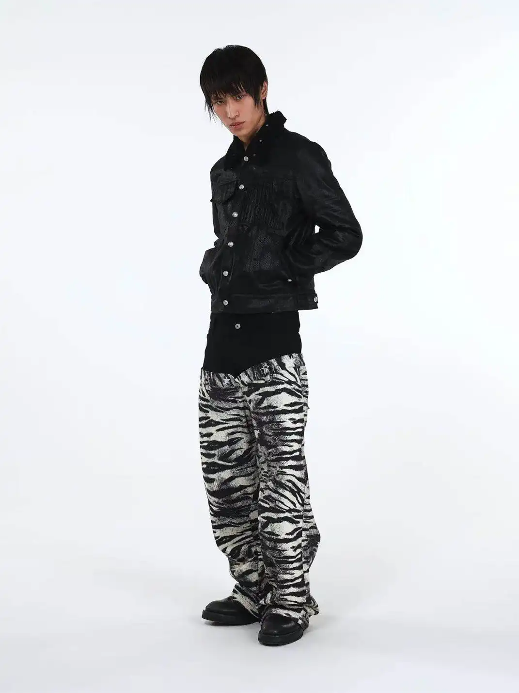 DETW | Zebra-Print Slanted Waist Jeans