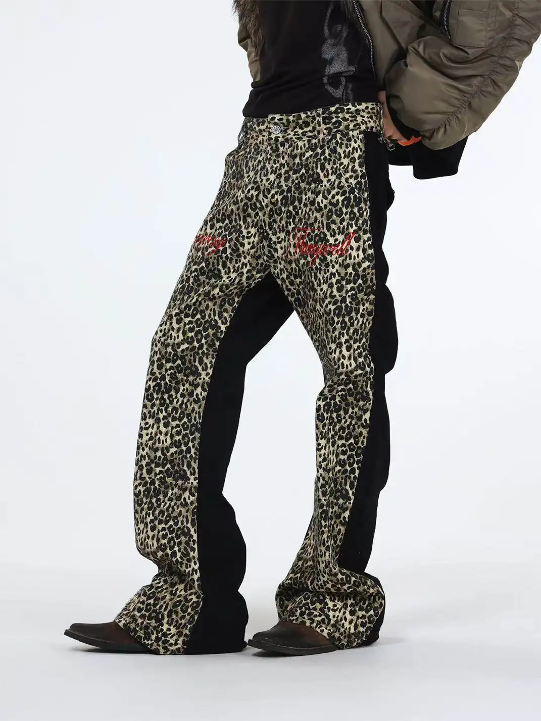 DETW | Retro Two-Tone Leopard Print Jeans