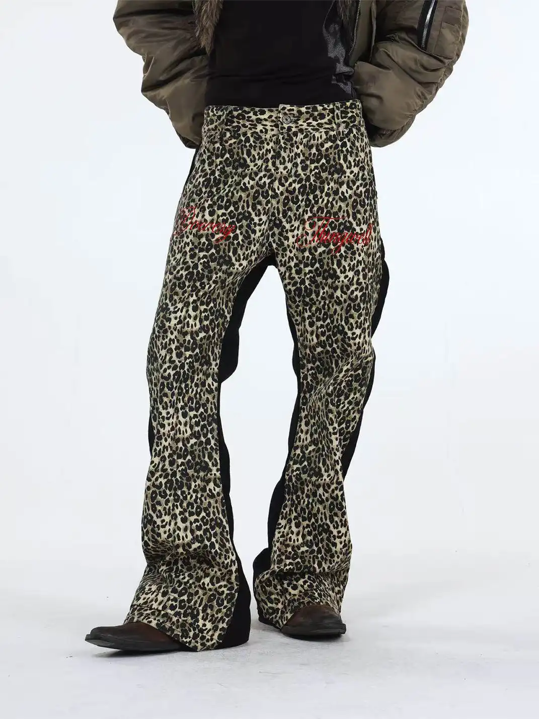 DETW | Retro Two-Tone Leopard Print Jeans