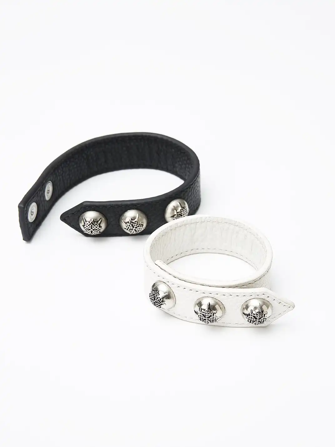 DETW | Cowhide Leather And Metal Bracelet