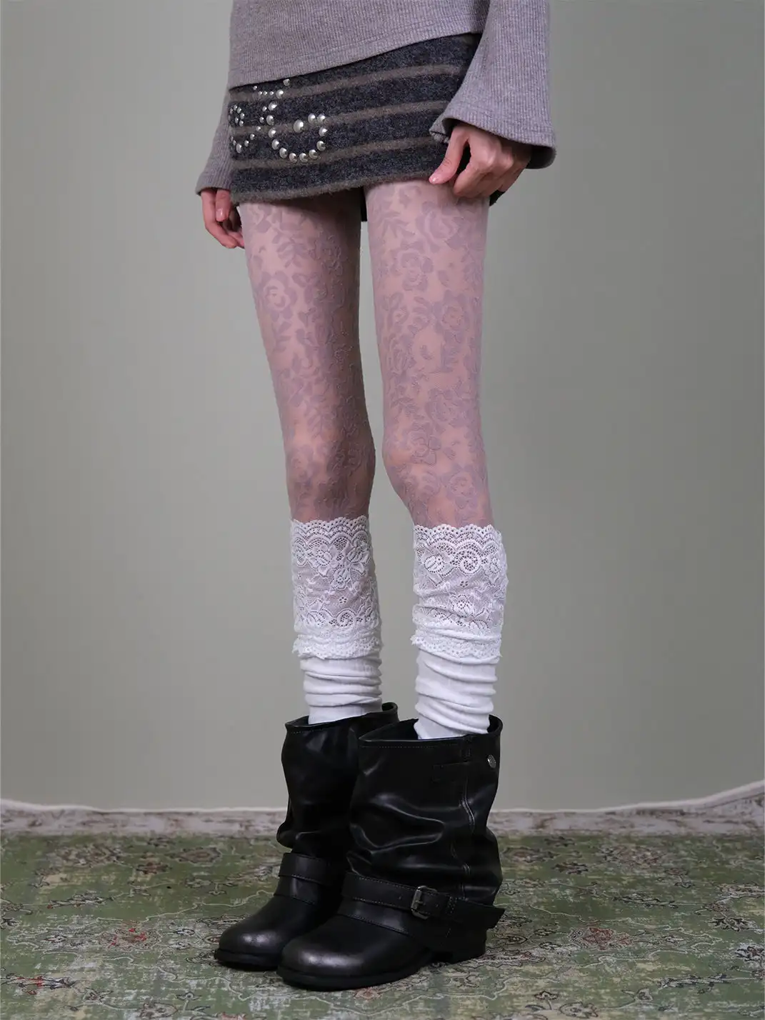 XILING | Lace-Trimmed Slouch Socks