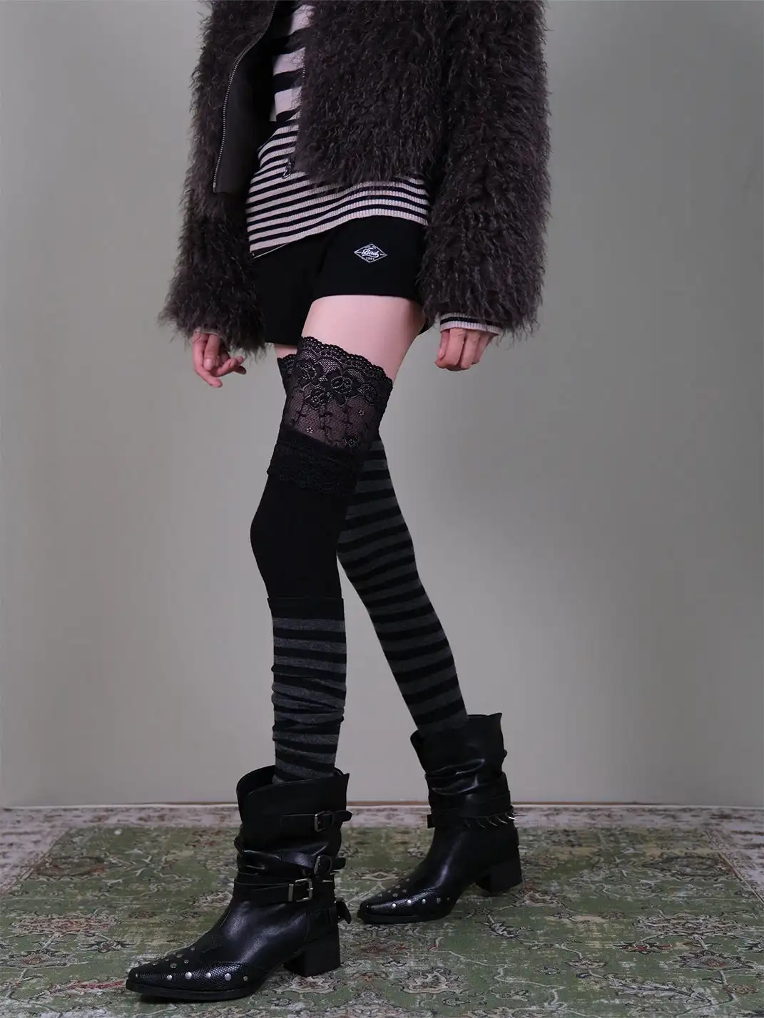 XILING | Over-the-Knee Socks + Striped Socks Set