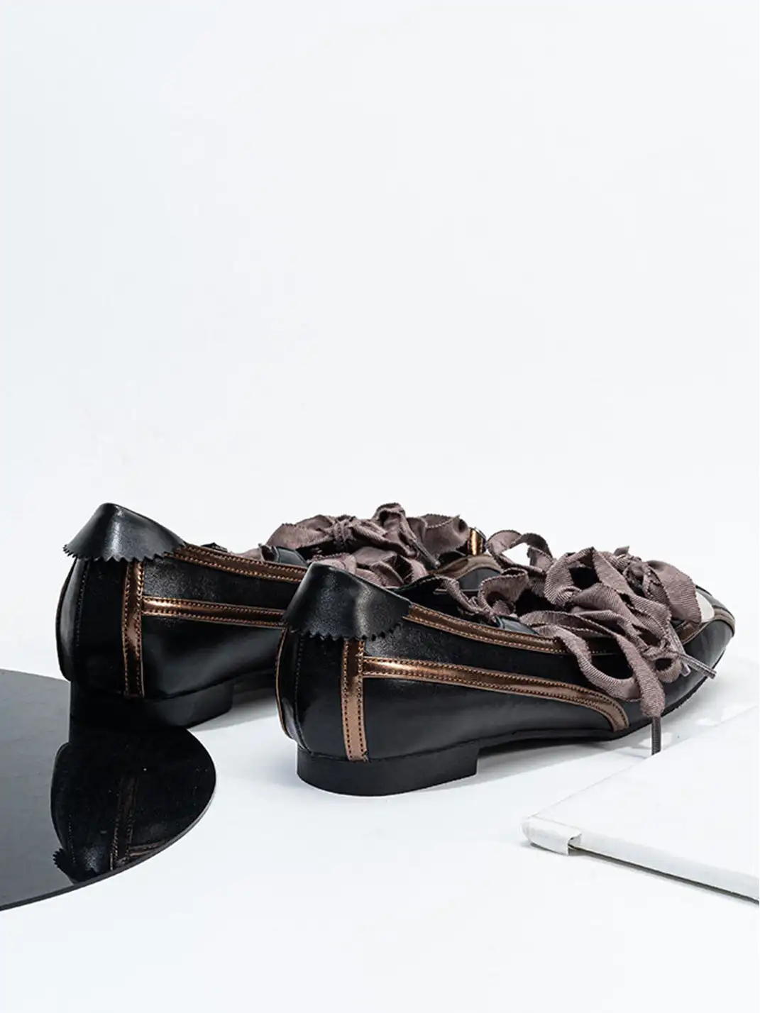 SISTER CURIE | Satin Square-Toe Bow Ballet Flats