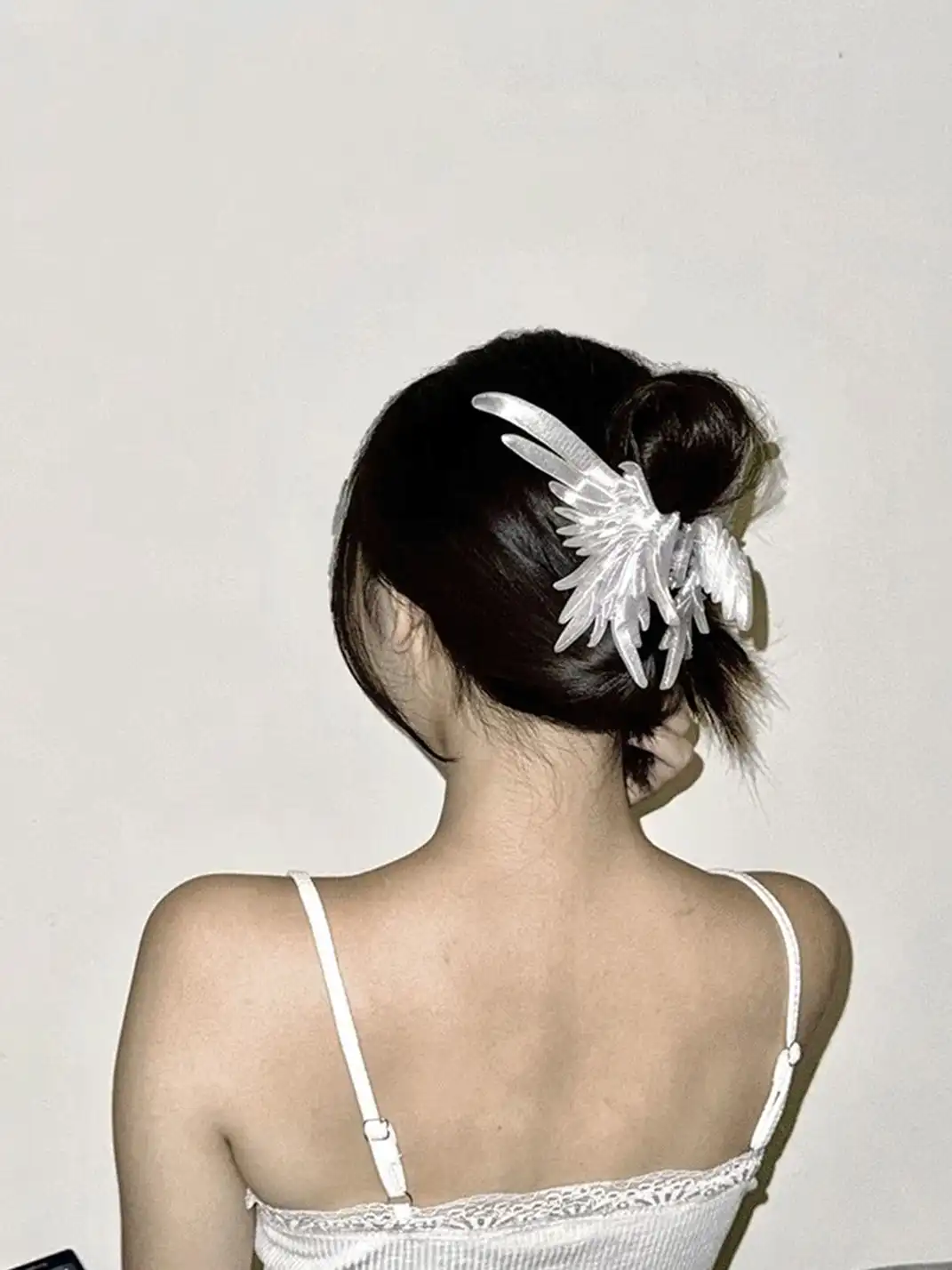 TORNADOSONG | Feather Hair Clip - Wings
