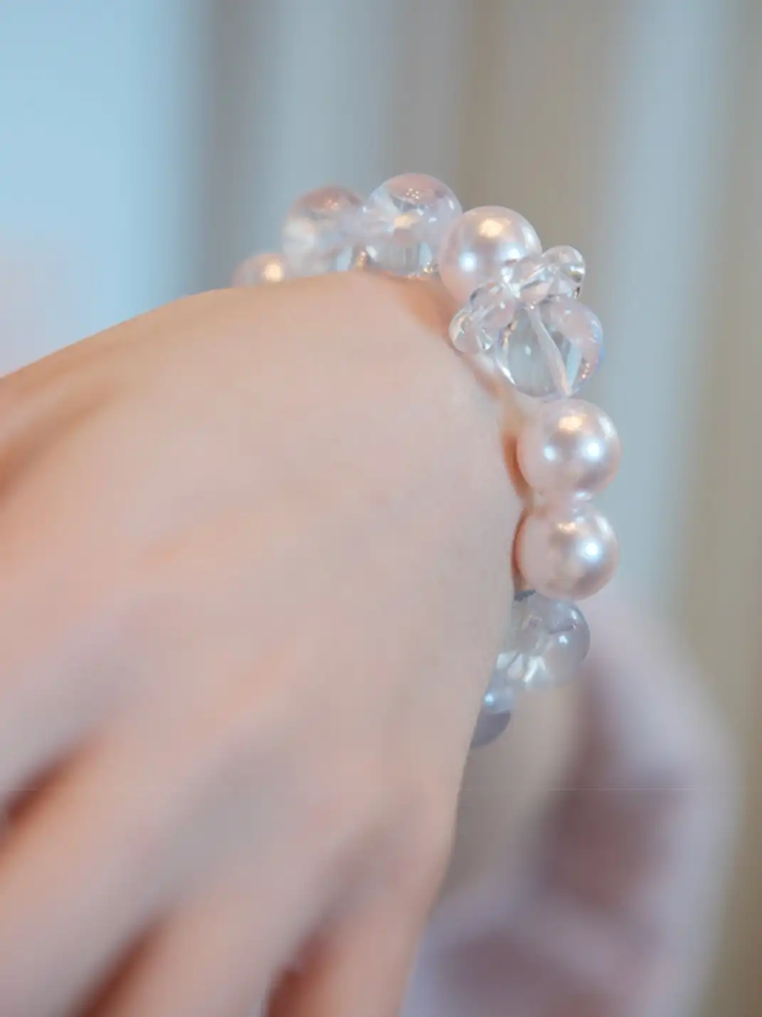 TORNADOSONG | Bow-Shaped Hollow Bracelet