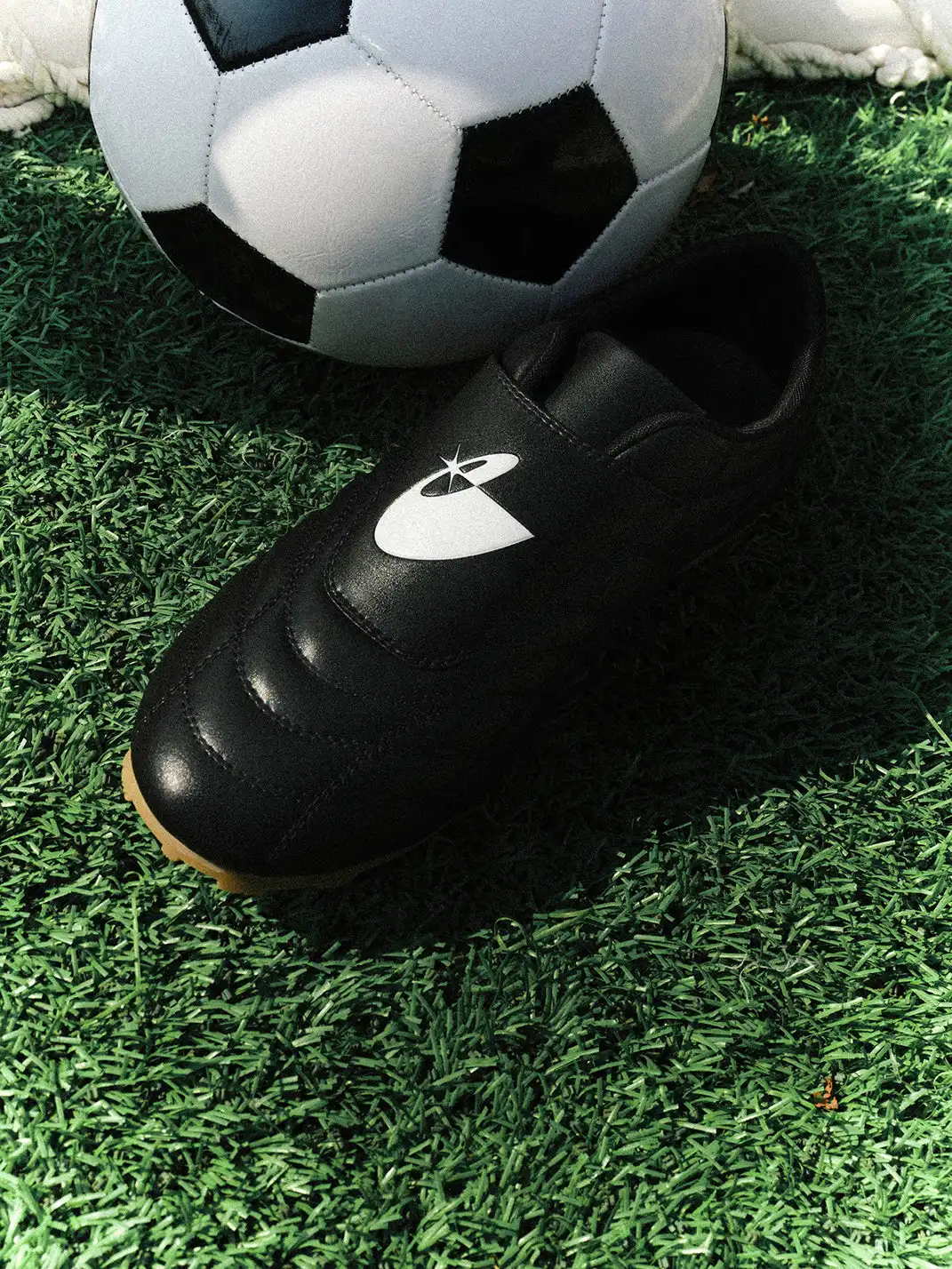 LeStream | Retro Thin-Soled Soccer Casual Shoes