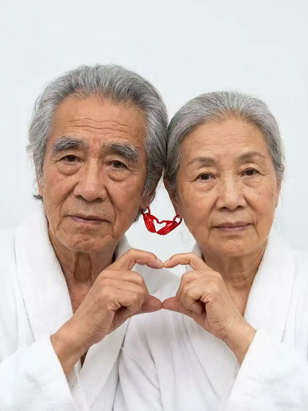 USIC | Magnetic Heart-Shaped Creative Earrings