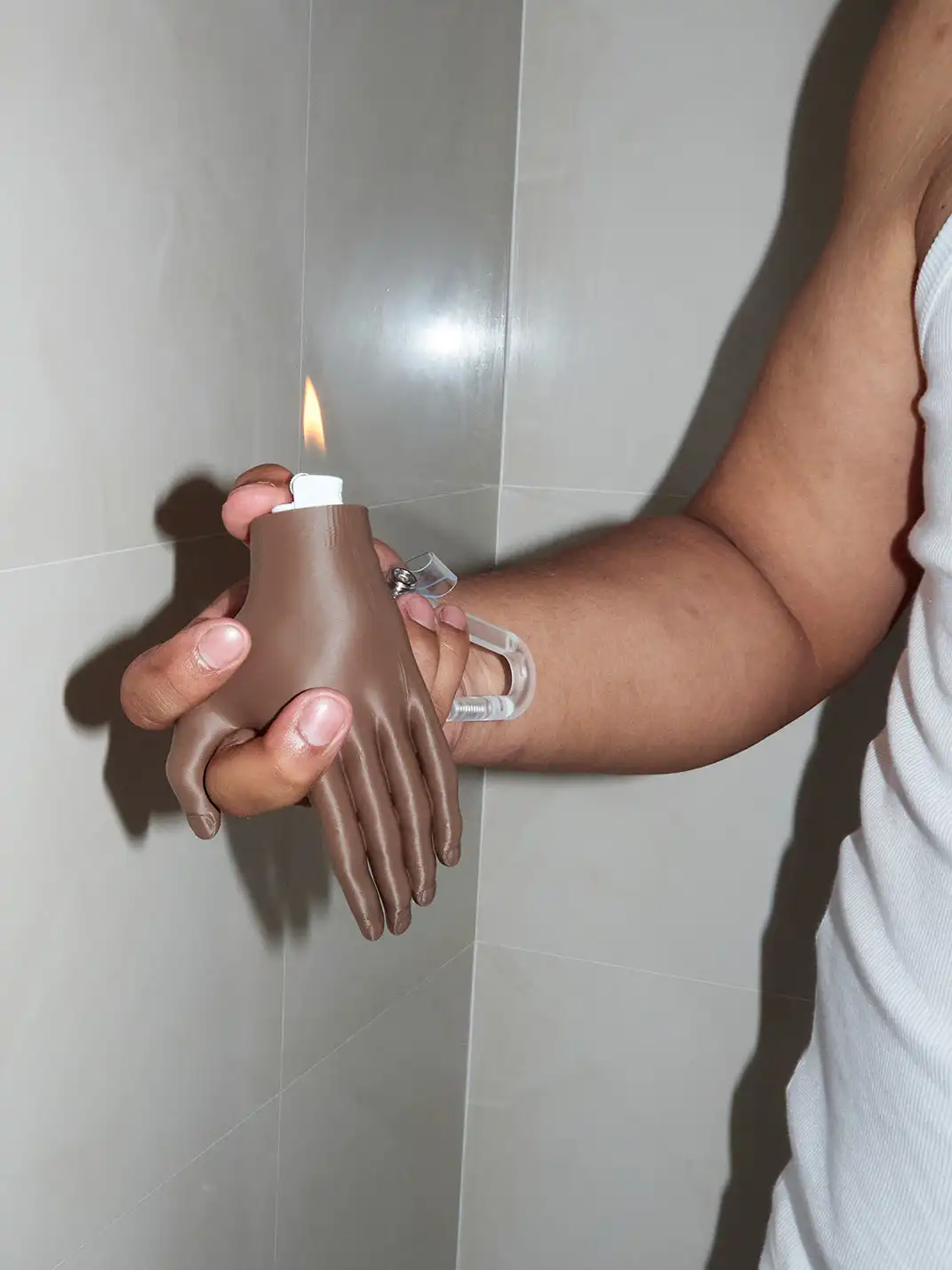 USIC | Magnetic Heart-Shaped Lighter Holder Keychain