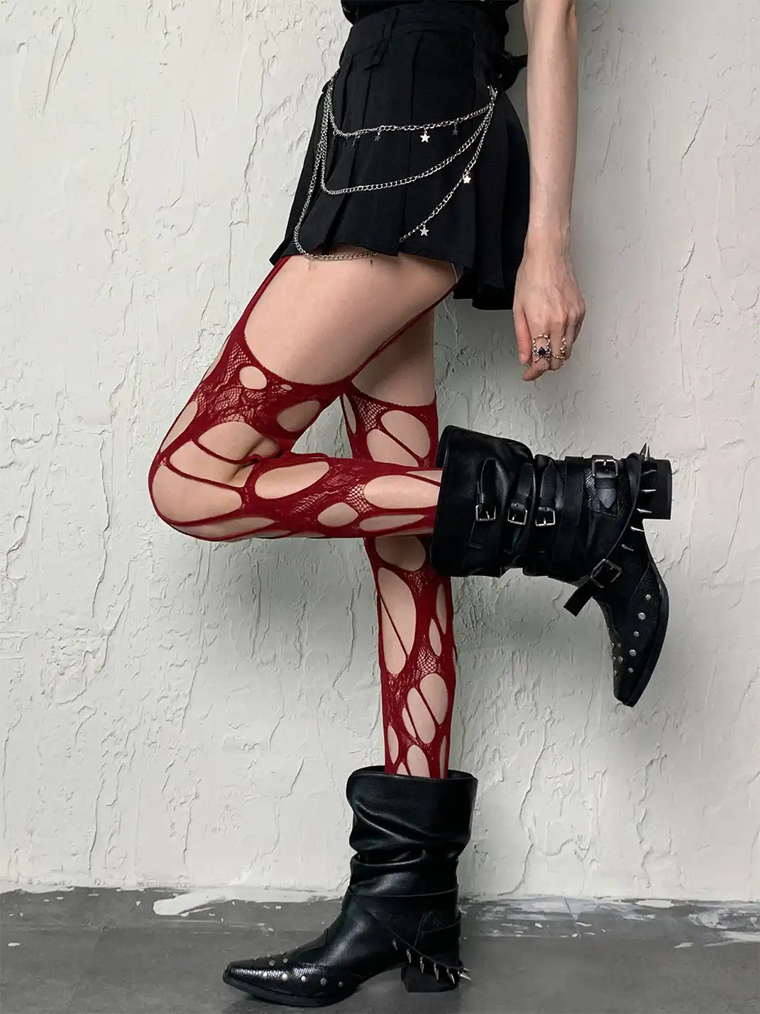 Bokior | Irregularly Ripped Suspender Stockings