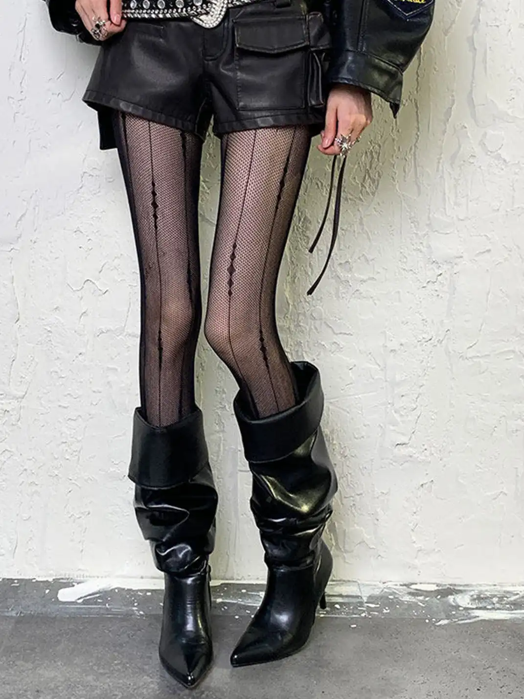 Bokior | Line Cutout Stockings
