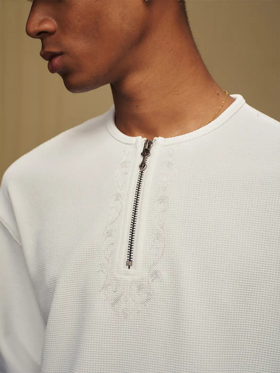YADcrew | Half-Zip Knit Crew Neck Long-Sleeved T-Shirt