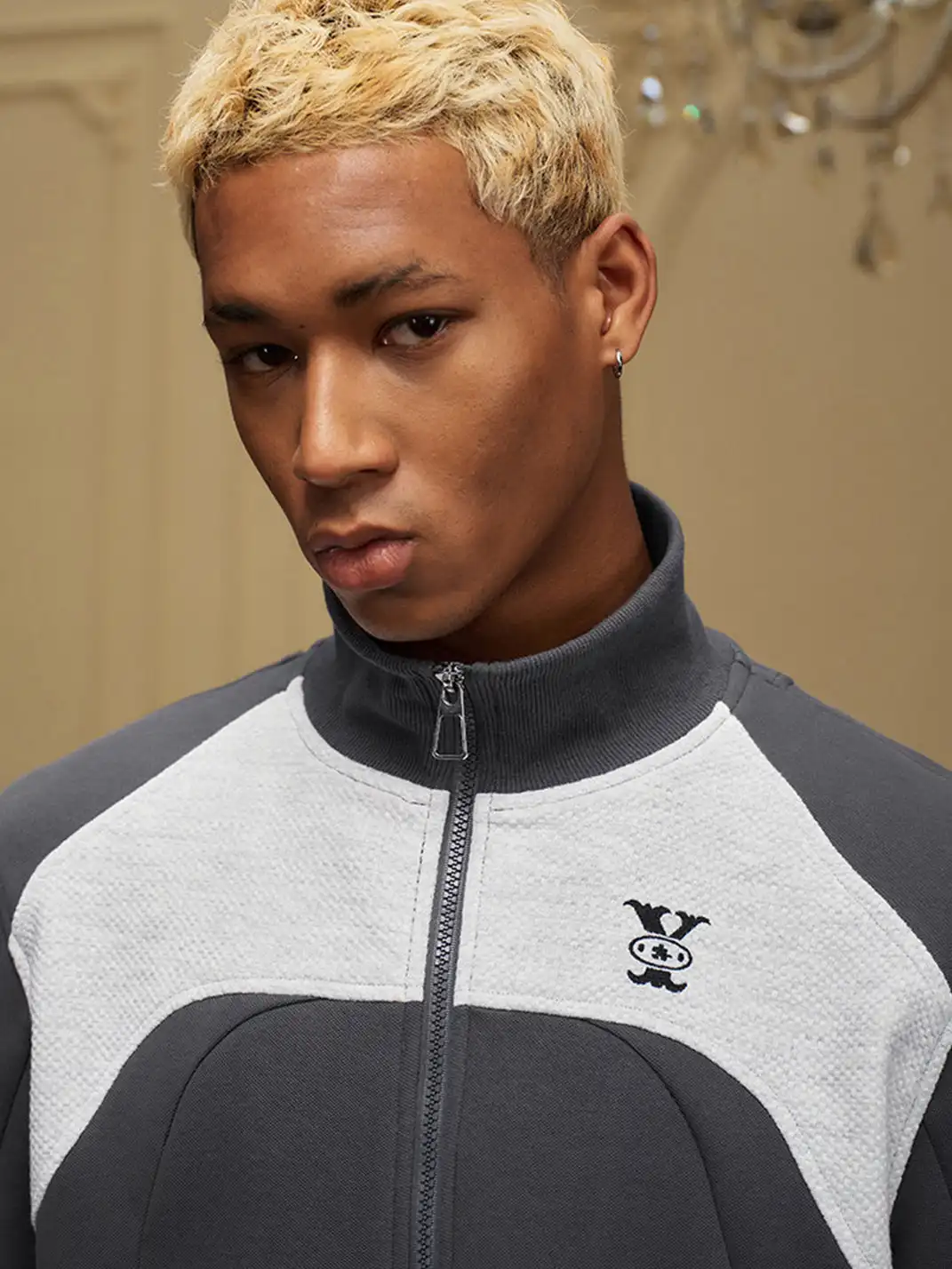 YADcrew | Color-Blocked Deconstructed Stand-Up Collar Coat