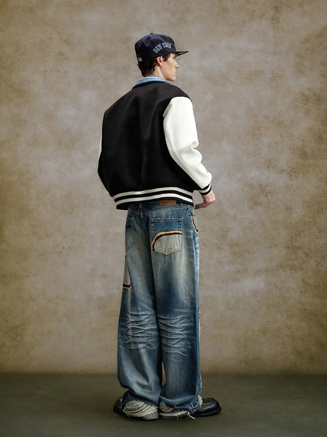 YADcrew | Embroidered Pleated Whiskered Jeans