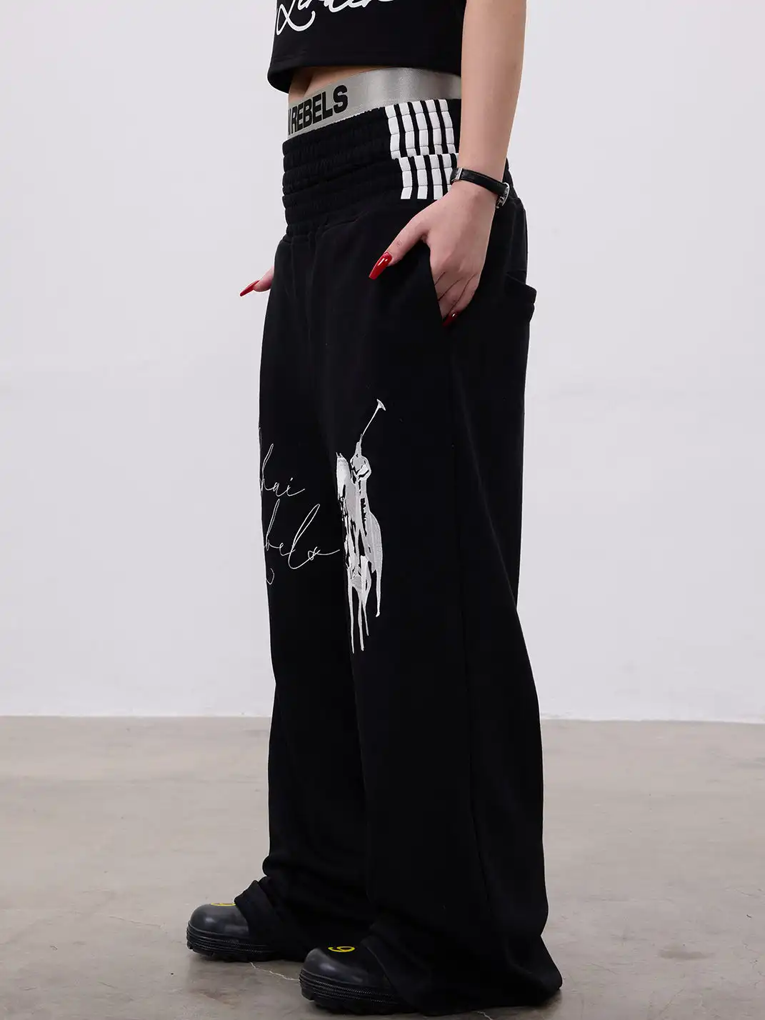 CHAI | Reversible Multi-Waisted Sweatpants With A Horse Logo