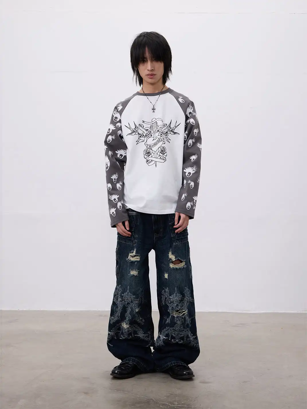 CHAI | Musical Note Portrait Print Long-Sleeved T-Shirt