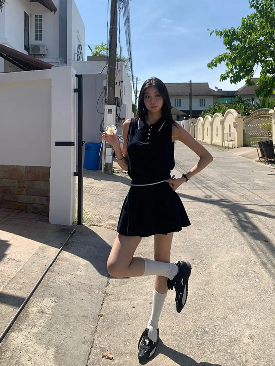 Mooreyu | Flip-Top Pointed-Toe German Training Shoes