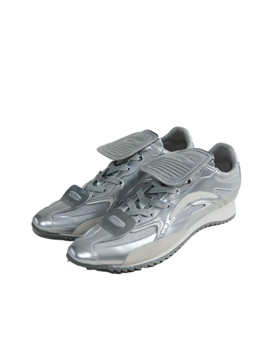 Mooreyu | Flip-Top Pointed-Toe German Training Shoes