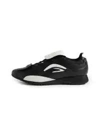 Mooreyu | Flip-Top Pointed-Toe German Training Shoes