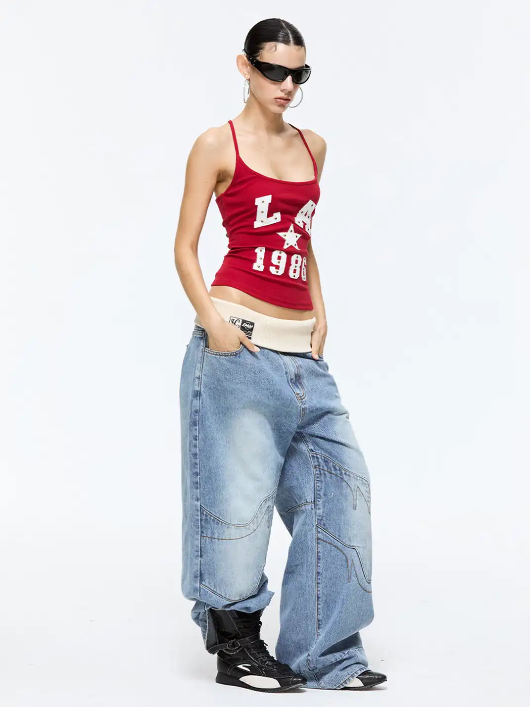 Latelylab | Appliqué Embroidered Knitted Camisole-Red