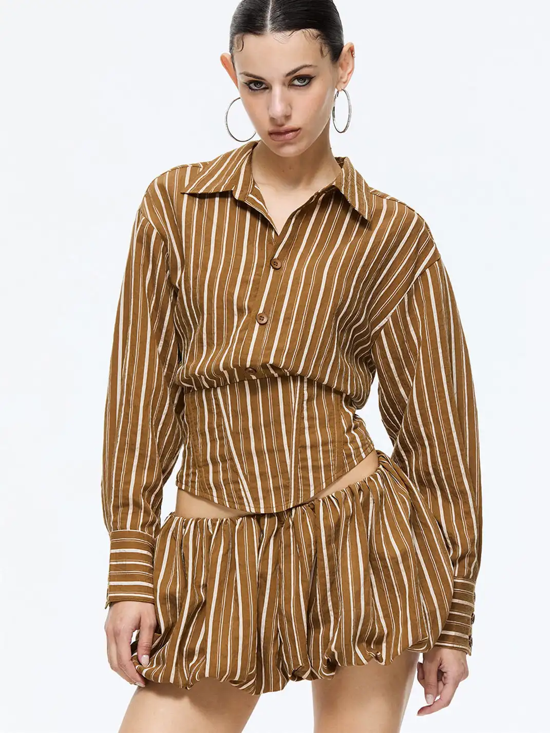 Latelylab | Modern Striped Shirt And Fitted Shorts Set