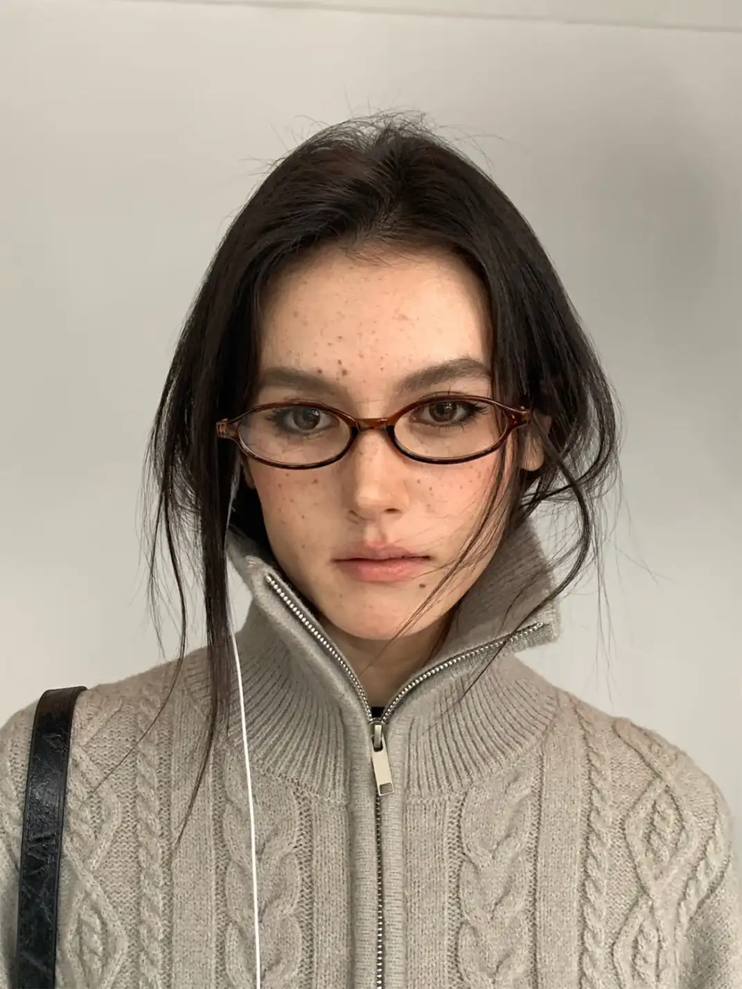 404 | Oval Elegant Y2K Glasses