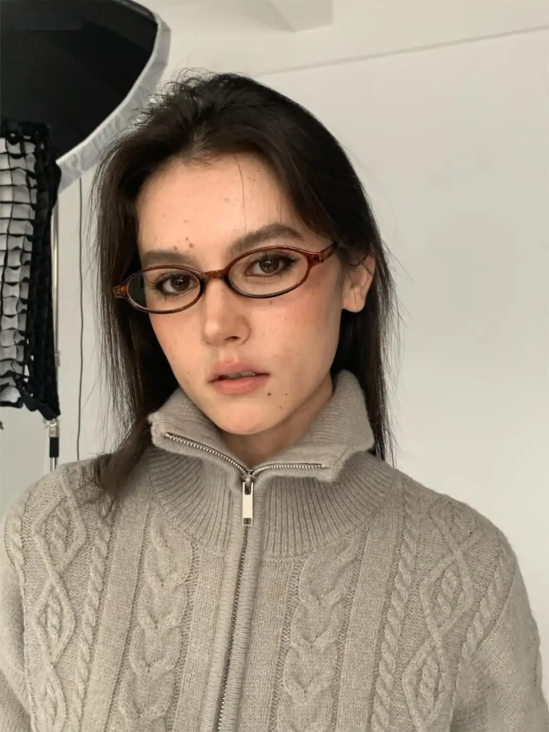 404 | Oval Elegant Y2K Glasses